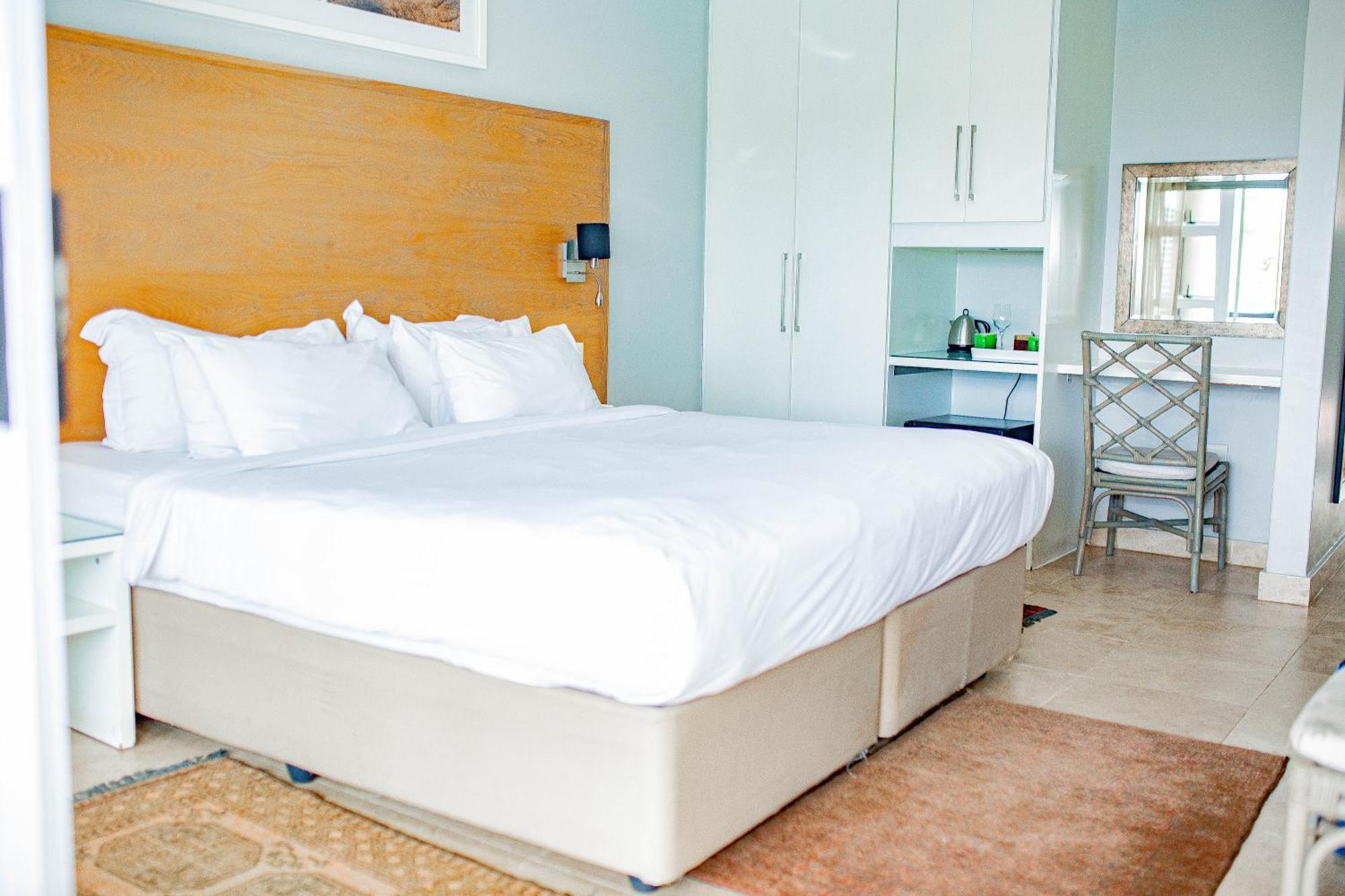 Vetho House 4*